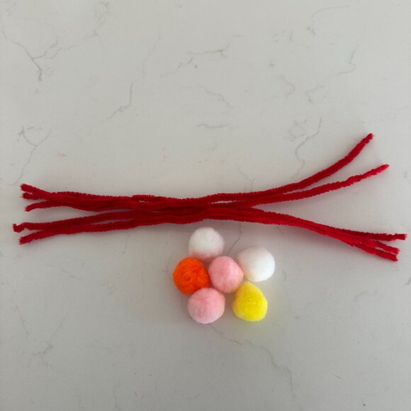 Bundle Item Only!!  Fun Pom Pom Pet Craft Kit - Picture 12 of 12